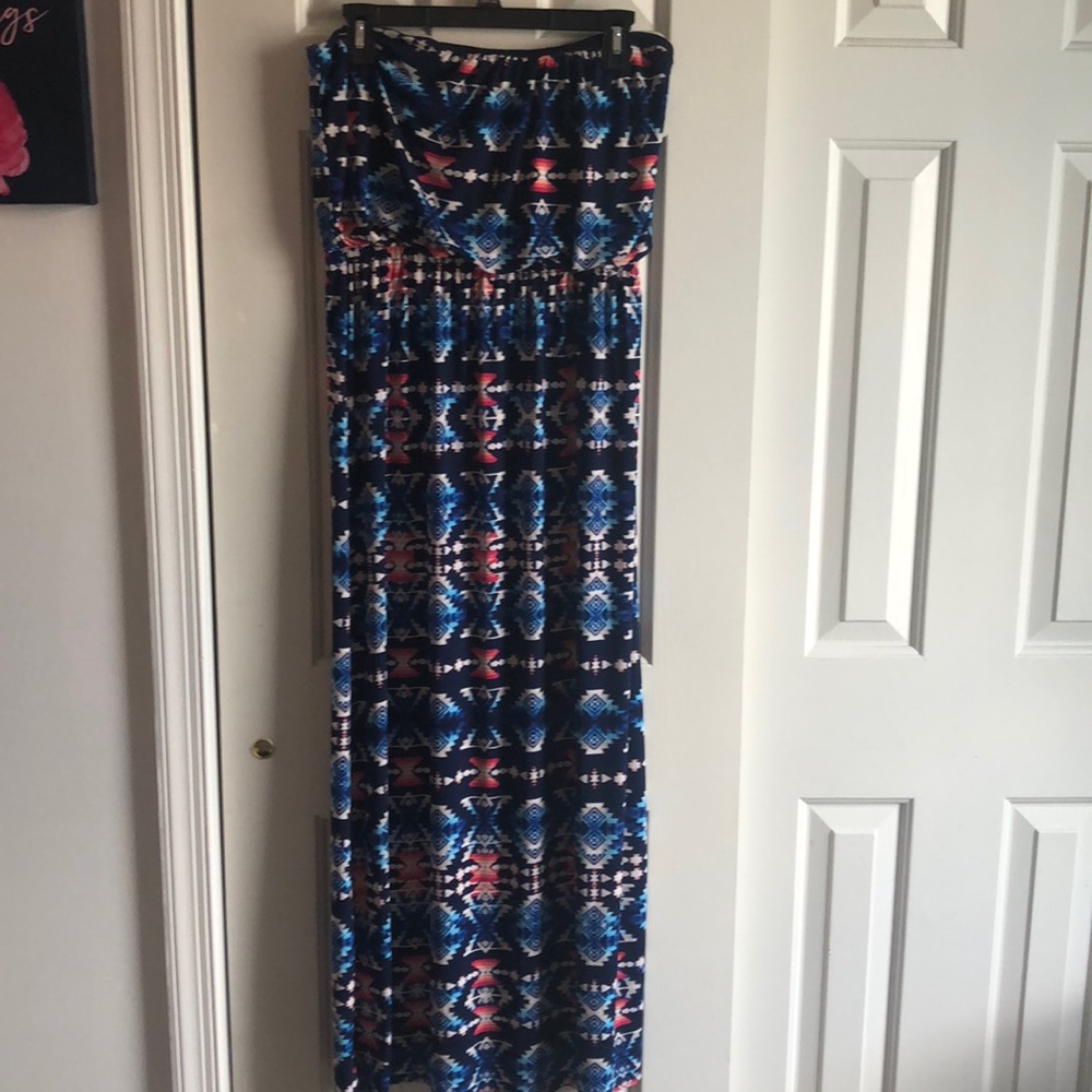 Strapless dress